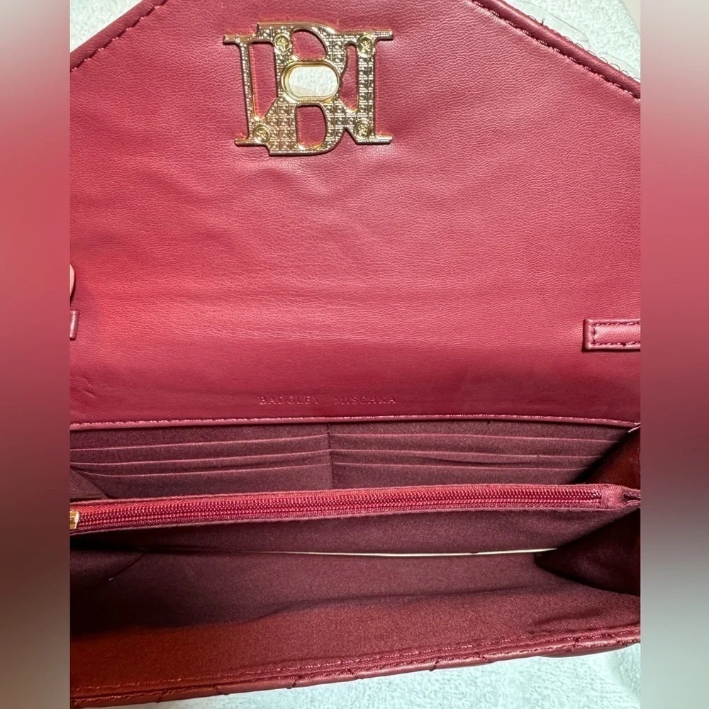 Badgley Mischka Crossbody Diamond Quilted